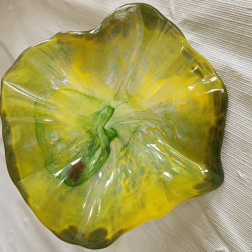 Blown Glass Flower Sculpture USA Artist ,  Handmade